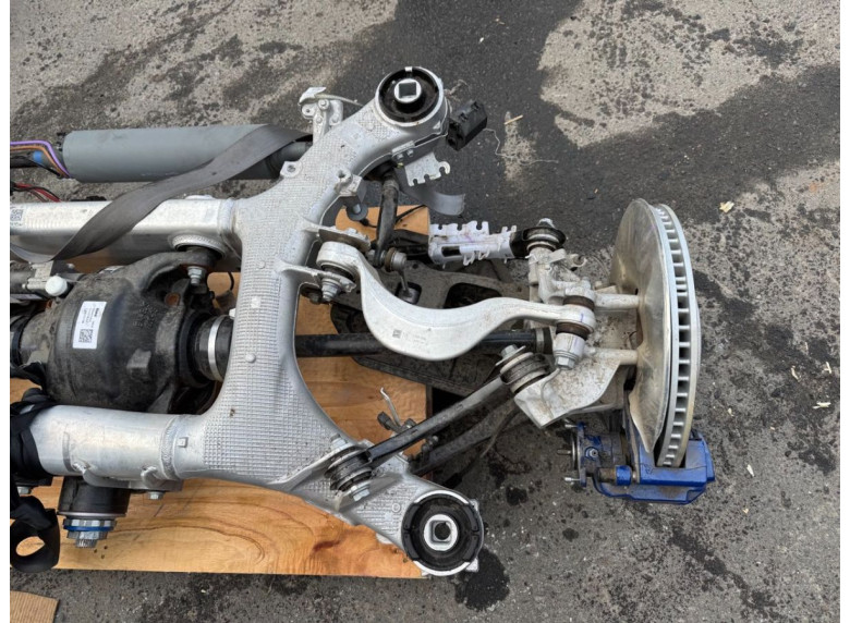 Полуось задняя (приводной вал, ШРУС) к BMW XM G09, 2024г.